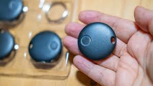 GPS vs Traceurs Bluetooth : Quel Outil Choisir pour le Suivi de Véhicule ?